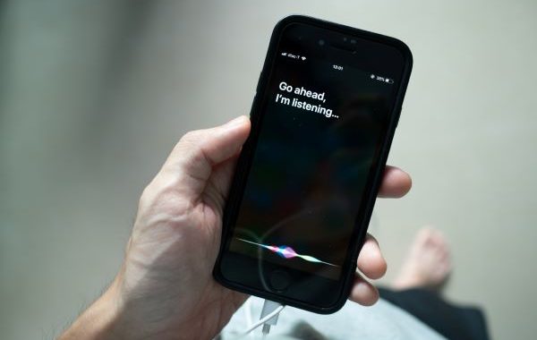 “Siri, je suis en train de me faire contrôler” par la police