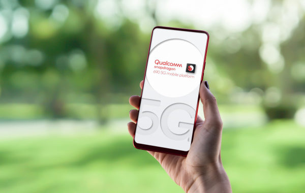 Avec la puce Qualcomm Snapdragon 690, la 5G s’invite dans les smartphones milieu de gamme