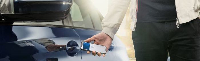 Chez BMW, certains conducteurs vont pouvoir déverrouiller leur voiture directement avec leur iPhone.