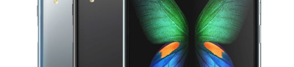 smartphone-samsung-galaxy-fold La Galaxy Fold avait défrayé la chronique à sa sortie (photographié ici), mais une seconde génération devrait être présentée à l'occasion de l'événement Galaxy Unpacked de Samsung en août.