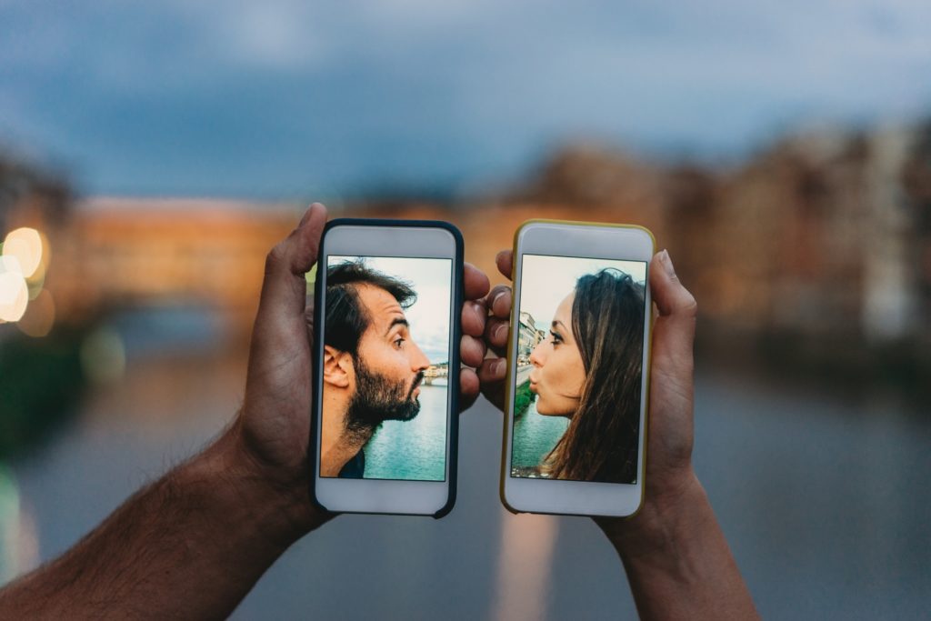 Applications de rencontre, les couples dans une etude de l Universite de Geneve