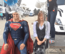 Ice Bucket Challenge : la maladie de Charcot sur les réseaux sociaux