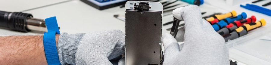 revente-smartphones-reconditionne-recommerce Pour chaque revente de smartphones, Recommerce répare et reconditionne les modèles acquis.
