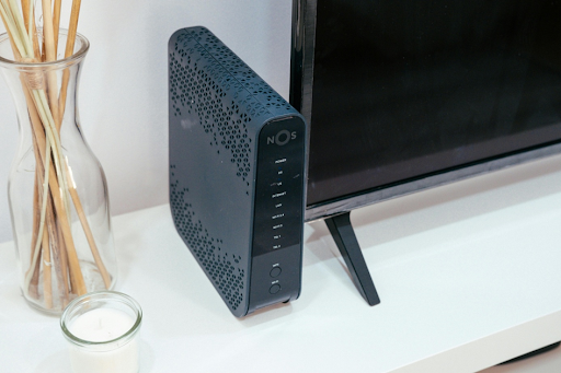 Box 5G avec TV : une offre triple play de SFR alliant Internet, chaines et appels illimités