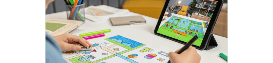 Enfant créant un jeu vidéo à partir de son dessin
