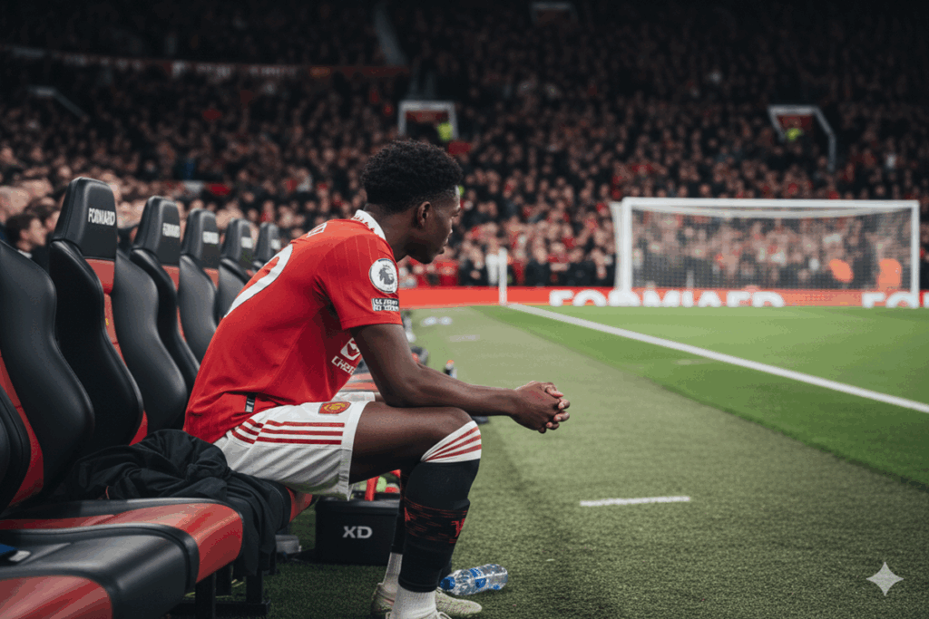 Illustration de kobbie Mainoo sur le banc de Manchester United