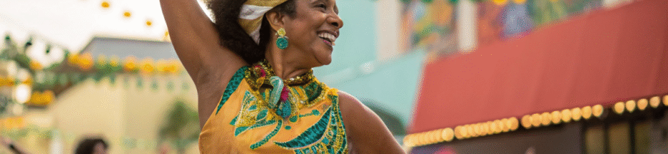 une femme qui fait de la samba