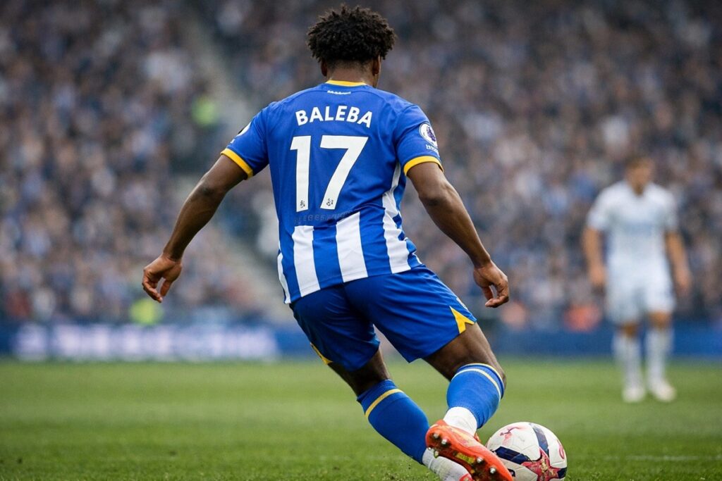 Carlos Baleba avec le maillot de Brighton