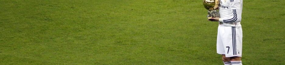 Cristiano Ronaldo avec son Ballon d’Or