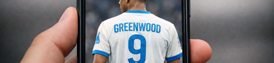 News de Mason Greenwood sur un smartphone