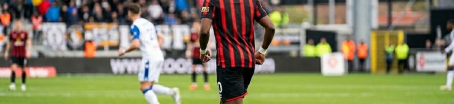 Joueur qui ressemble à Éli Junior Kroupi