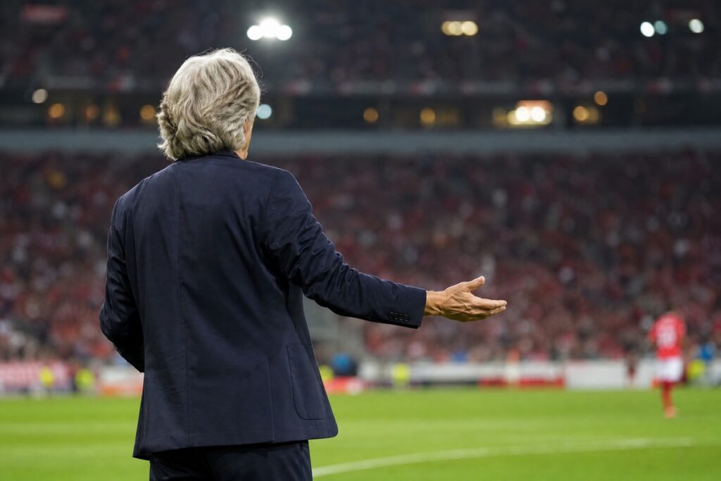Entraîneur similaire à Jorge Jesus
