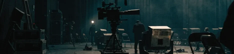 Caméra installée en coulisses comme pour le tournage du film Sea Wall