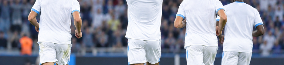 Les joueurs de Marseille qui célèbrent un but